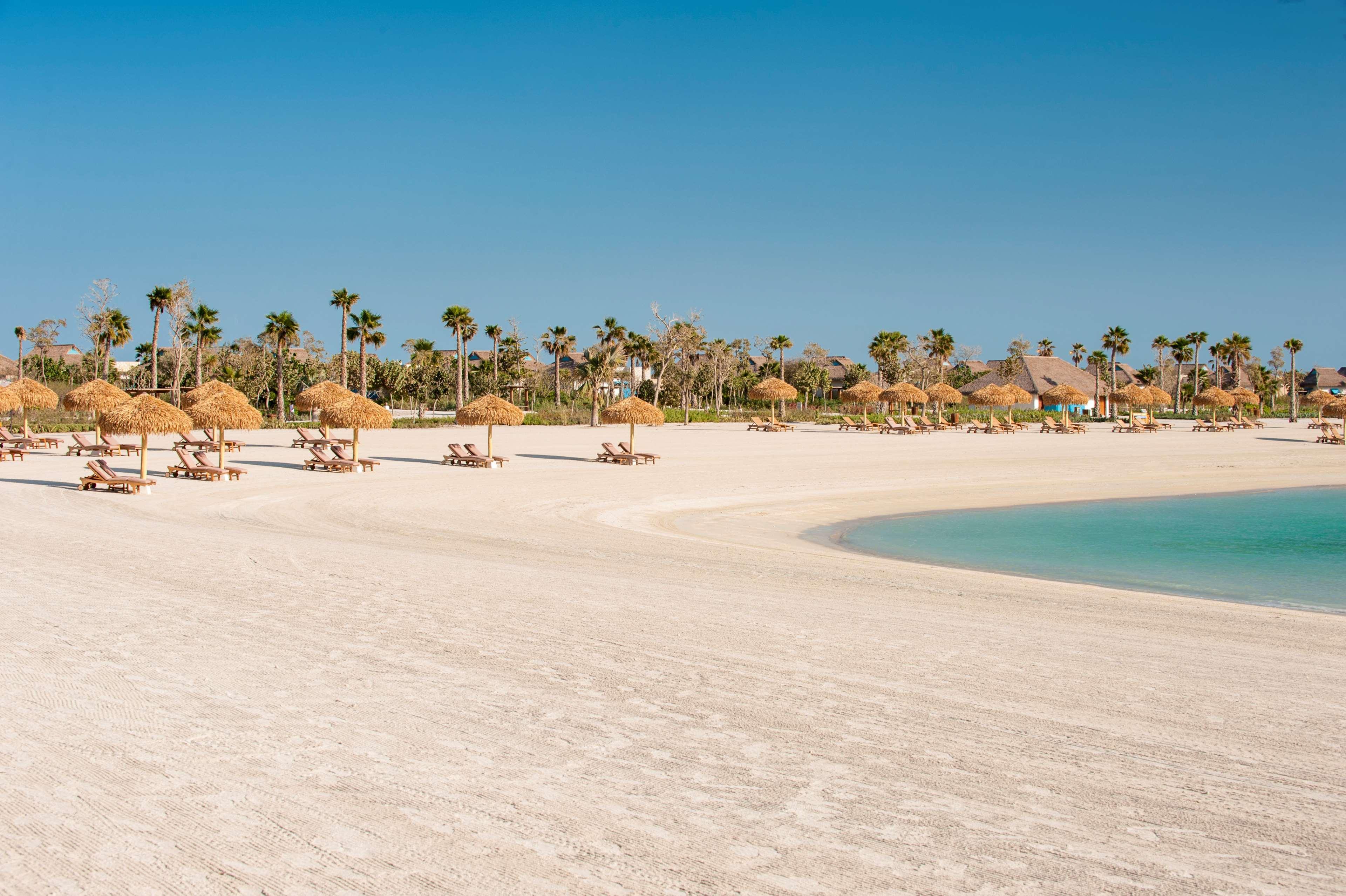 Banana Island Resort Doha By Anantara Exteriér fotografie Beach at the Atlantis Paradise Island