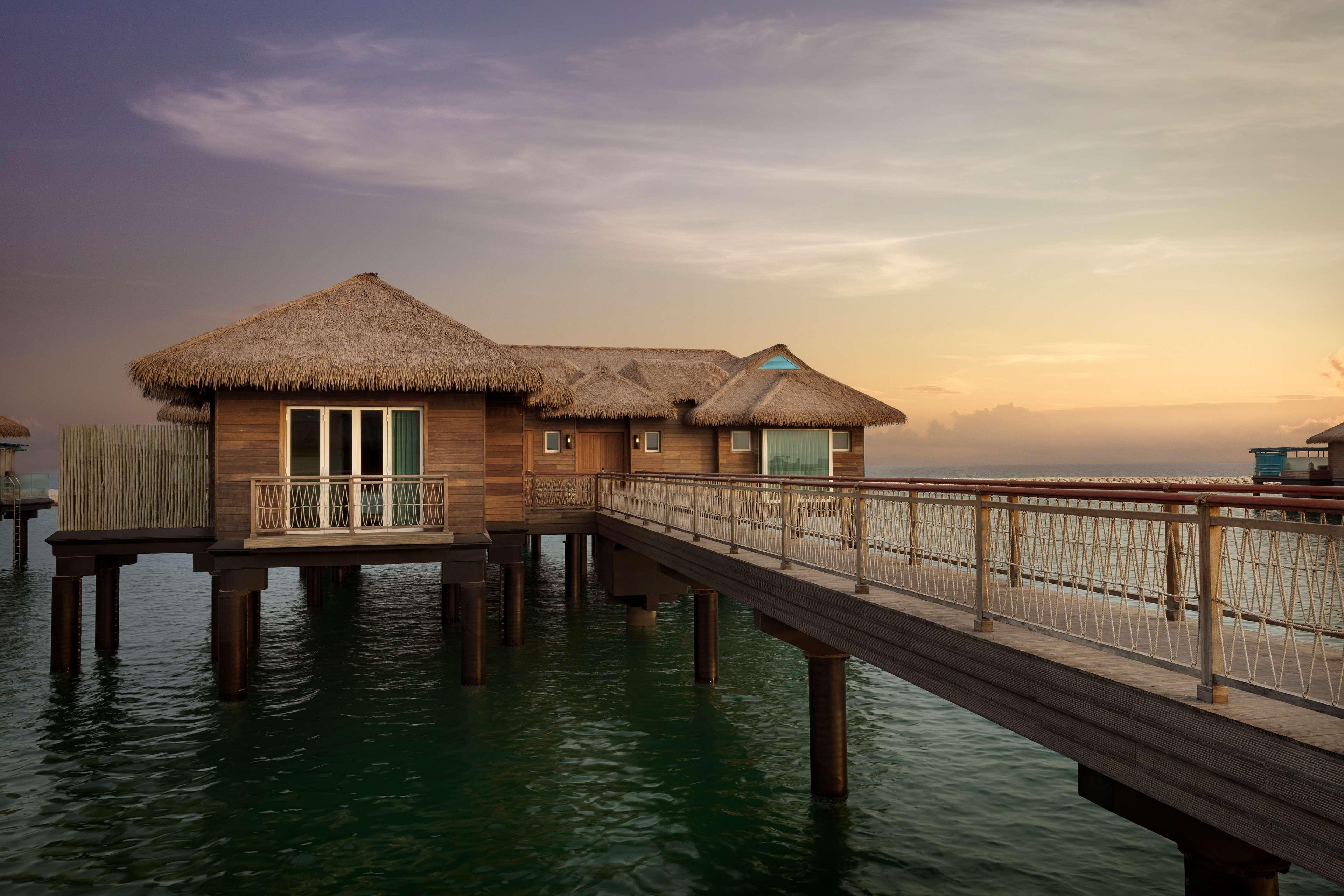 Banana Island Resort Doha By Anantara Exteriér fotografie Water villas at the resort